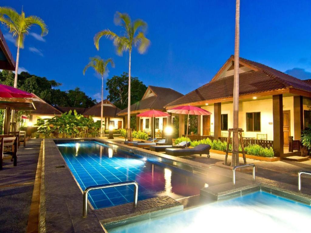 Rose Bay Resort Паттайя Экстерьер фото