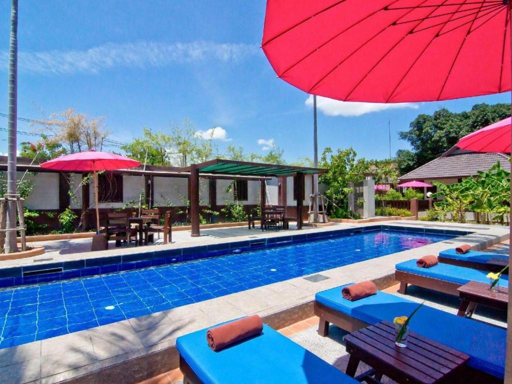 Rose Bay Resort Паттайя Экстерьер фото